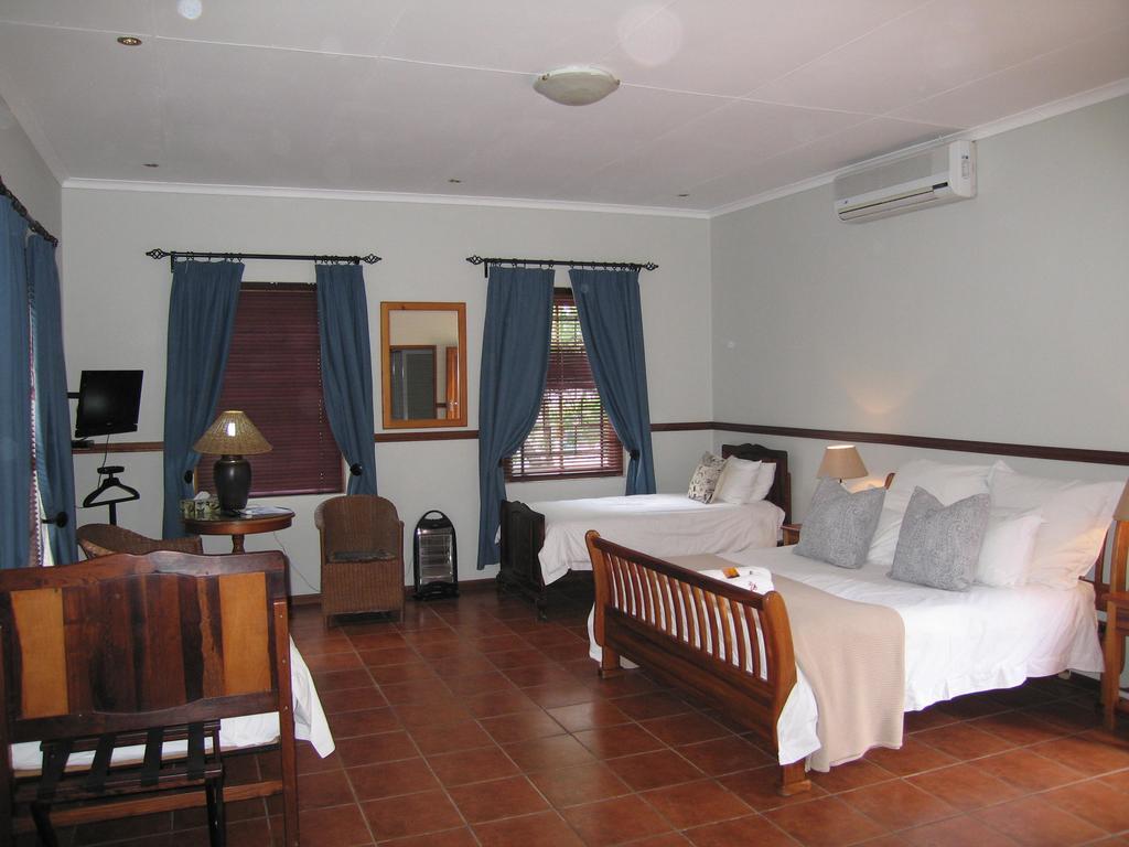 Beaufort Manor Country Lodge Beaufort West Ngoại thất bức ảnh